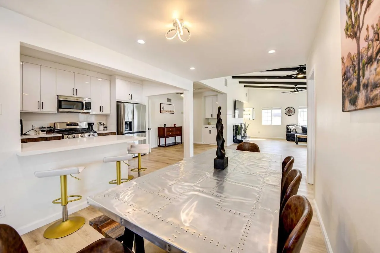 Casa vacanze Stylish Palm Springs Home With Private Pool And Spa! Stati Uniti