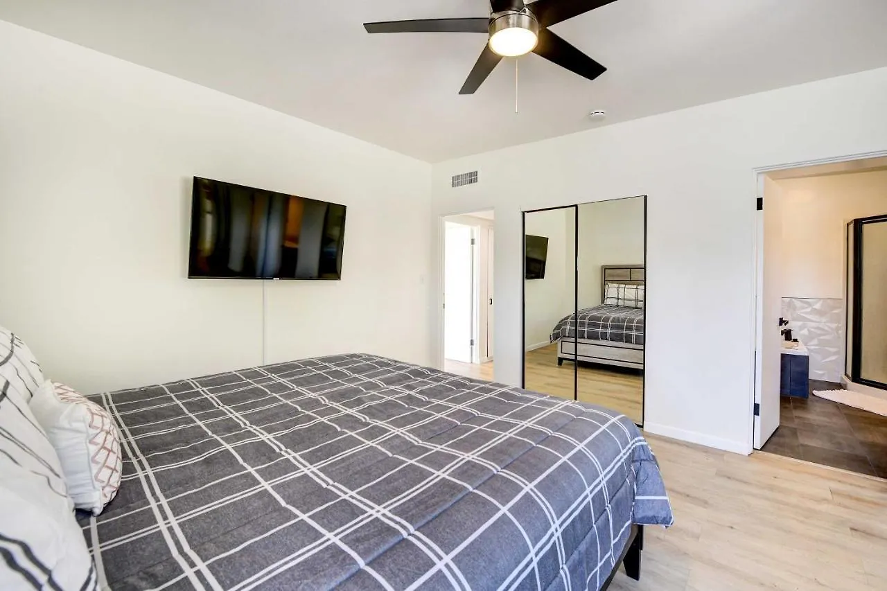 Stylish Palm Springs Home With Private Pool And Spa! 0*,  Stati Uniti