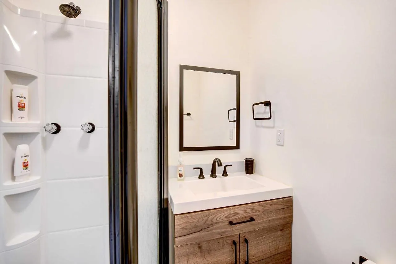 Nyaraló Stylish Palm Springs Home With Private Pool And Spa!